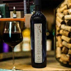 Languedoc Montpeyroux Villa Dondona 2021 bouteille vin rouge bio Domaine Lynch-Suquet garrigue